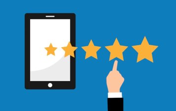recenze